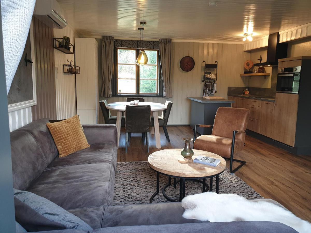 Sundbergsheden Stugby Villa Ambjorby Exteriör bild